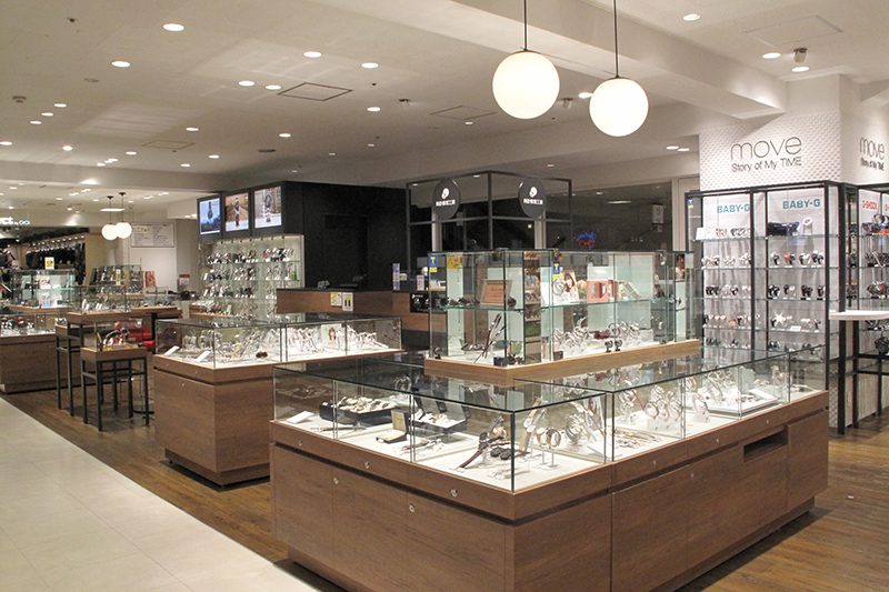 ムーヴ　上野マルイ店